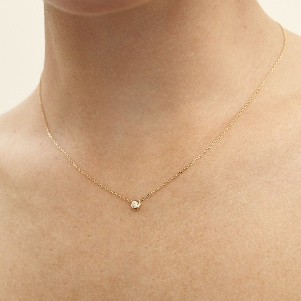 LUNNE (korean brand)
14K Diamond Essential Bezel Necklace (14K Gold) #LCN02 - Picture 13 of 15